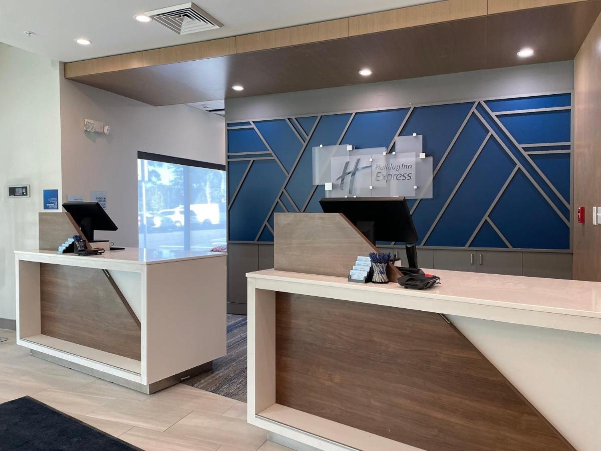 Holiday Inn Express - Starke By Ihg Екстериор снимка