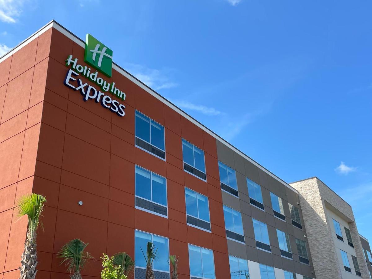Holiday Inn Express - Starke By Ihg Екстериор снимка